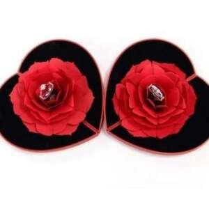 Dovanu deklas ziedui su 3D roze8 jpg